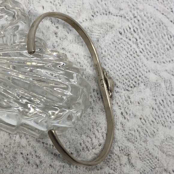 VINTAGE Native American Artisan Artist Signed  LP Sterling Turquoise Bracelet. - Picture 2 of 6